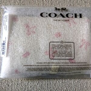 NWT Coach Wristlet